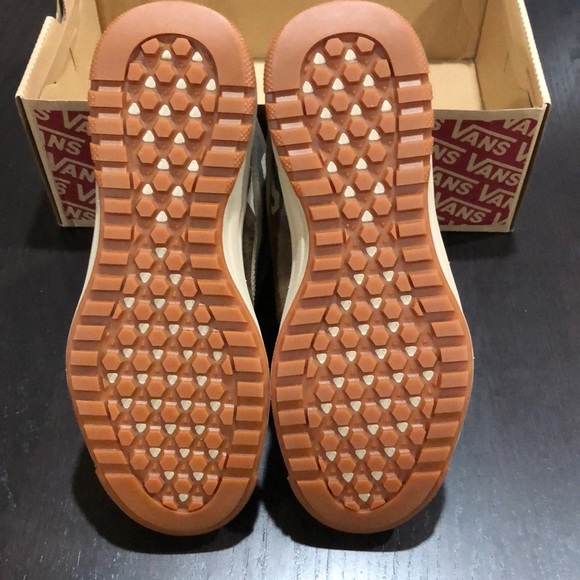 Vans UltraRange Hi Di MTE Dark Earth Nomad Camo - Picture 3 of 5